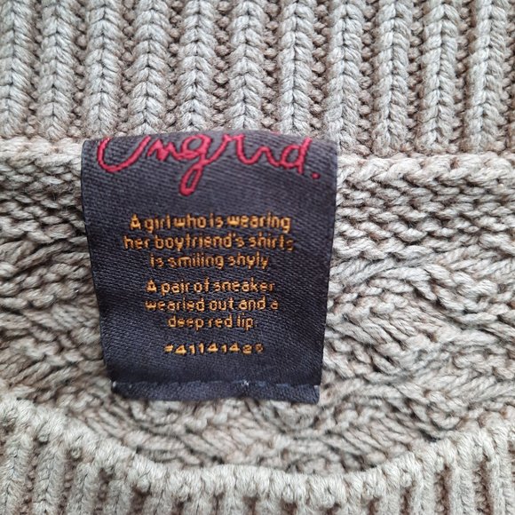 Cable-knit taupe sweater from Japanese brand - Picture 3 of 6